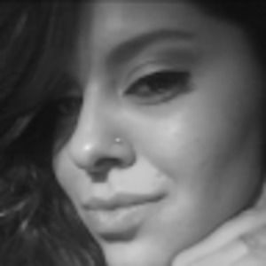 Meet your Posher, Naomi